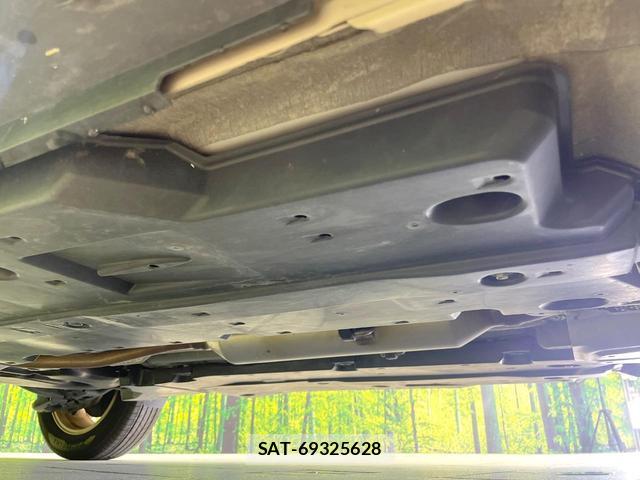 Toyota YARIS CROSS 2023-01 8650057-17