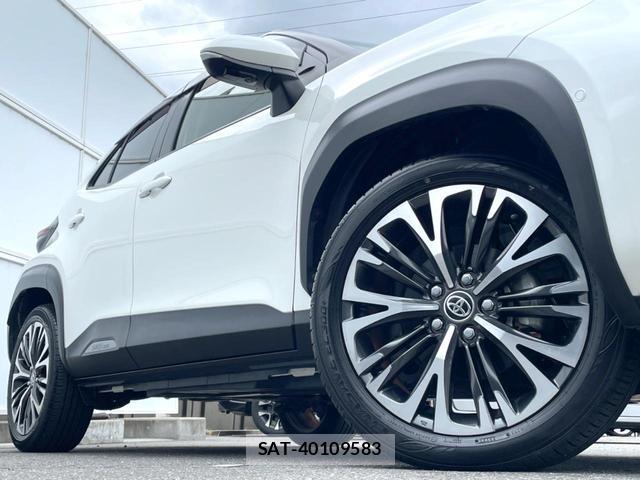 Toyota YARIS CROSS 2021-08 8650105-12