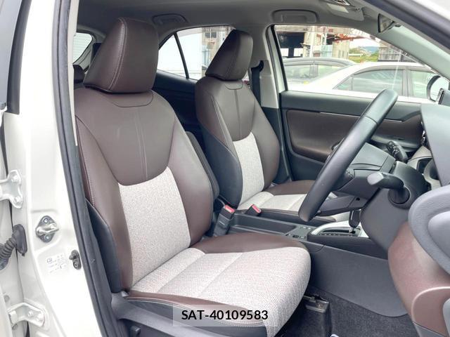 Toyota YARIS CROSS 2021-08 8650105-7
