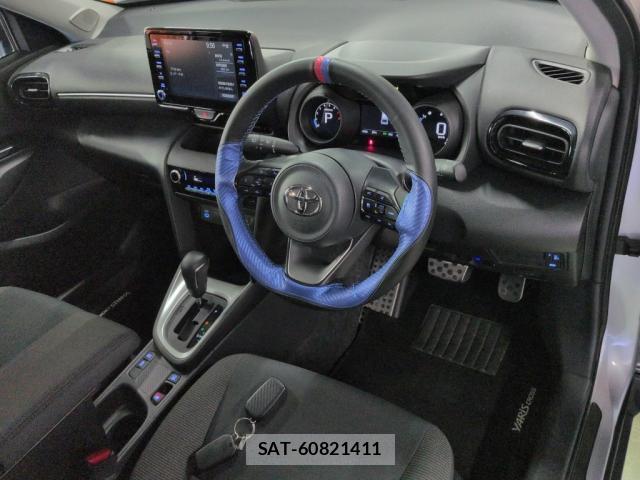Toyota YARIS CROSS 2023-10 8650217-2