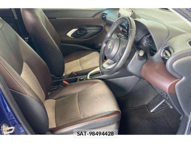 Toyota YARIS CROSS 2022-01 8650237-2
