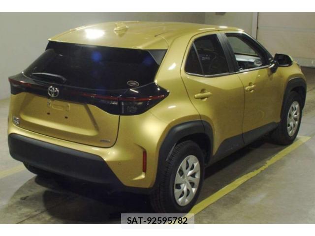 Toyota YARIS CROSS 2022-07 8650244-1