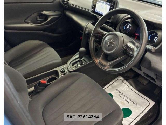 Toyota YARIS CROSS 2022-07 8650259-2