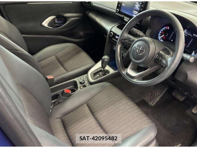 Toyota YARIS CROSS 2023-07 8650260-2