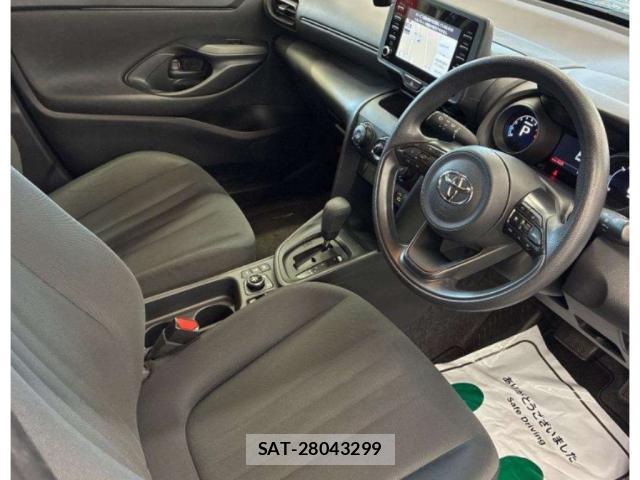 Toyota YARIS CROSS 2022-07 8650263-2