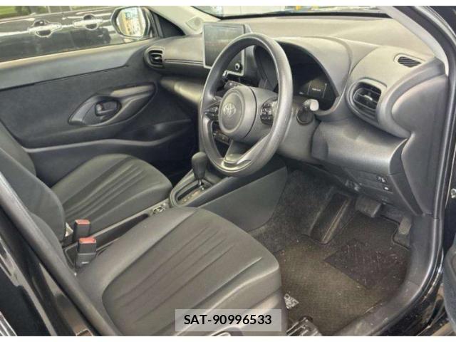 Toyota YARIS CROSS 2026-02 8650323-2
