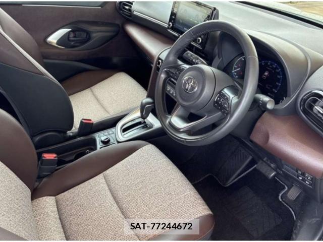 Toyota YARIS CROSS 2023-08 8650325-2