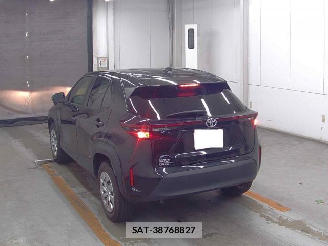 Toyota YARIS CROSS 2023-03 8650334-1