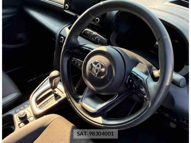 Toyota YARIS CROSS 2023-07 8650665-2