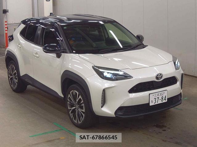 Toyota YARIS CROSS 2021-03 8650681-0