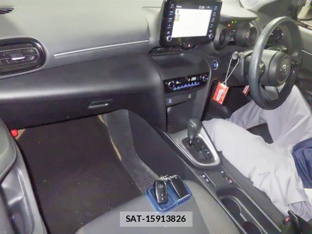 Toyota YARIS CROSS 2023-06 8650692-2
