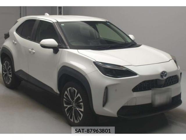 Toyota YARIS CROSS 2021-04 8650698-0