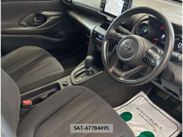 Toyota YARIS CROSS 2022-08 8650704-2