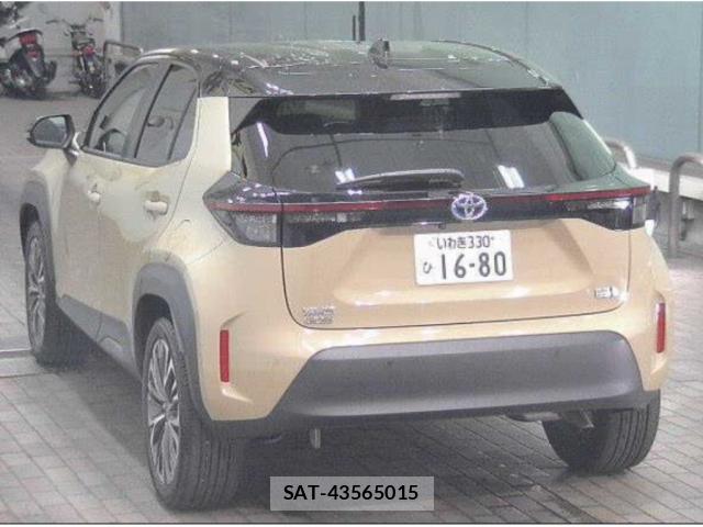 Toyota YARIS CROSS 2021-11 8650722-1