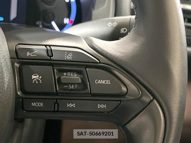 Toyota YARIS CROSS 2021-09 8650833-4