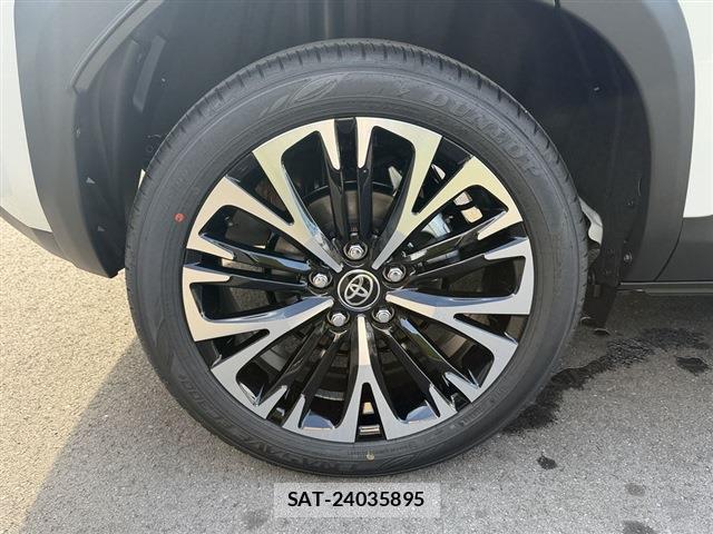 Toyota YARIS CROSS 2026-08 8650899-15