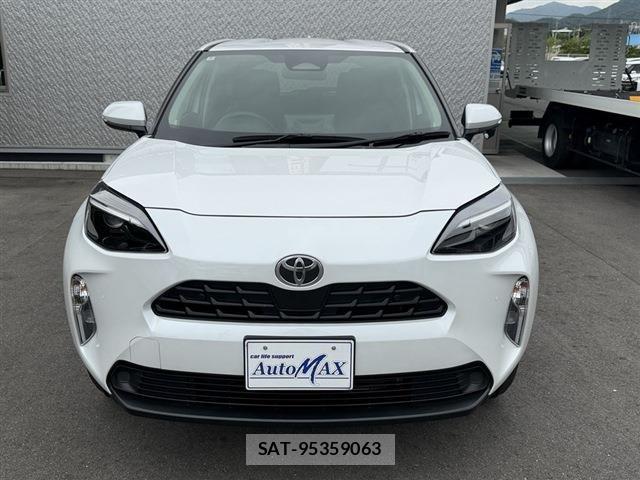 Toyota YARIS CROSS 2025-06 8650903-4