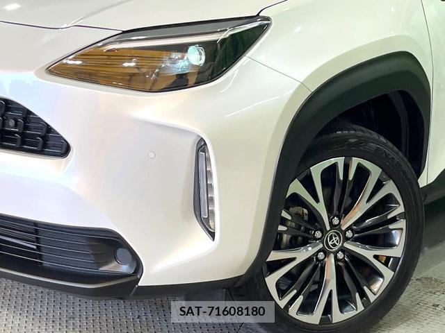 Toyota YARIS CROSS 2022-10 8651068-7