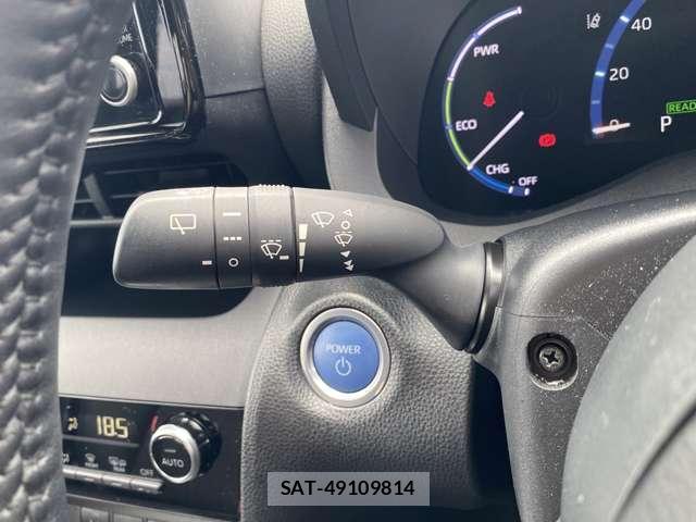 Toyota YARIS CROSS 2023-07 8651082-16