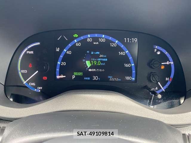 Toyota YARIS CROSS 2023-07 8651082-17