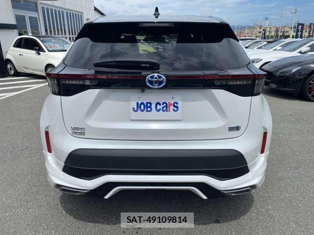 Toyota YARIS CROSS 2023-07 8651082-3