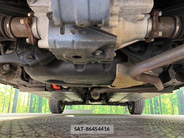 Toyota YARIS CROSS 2021-10 8651511-18
