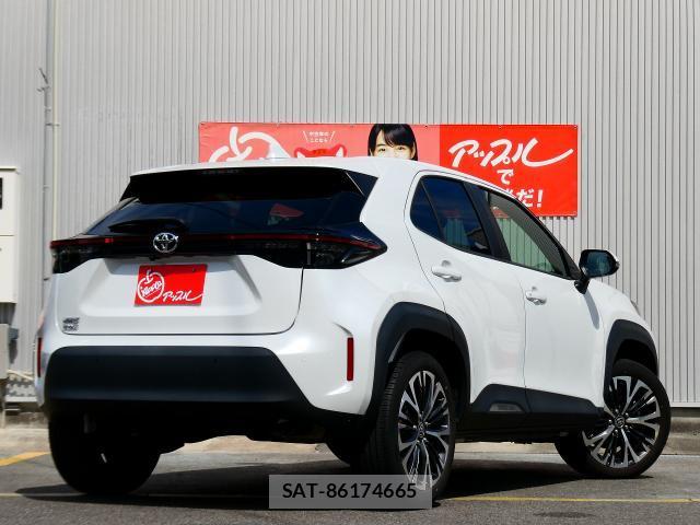 Toyota YARIS CROSS 2022-08 8651709-11