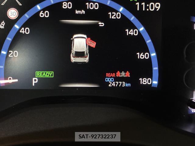 Toyota YARIS CROSS 2020-10 8652410-7