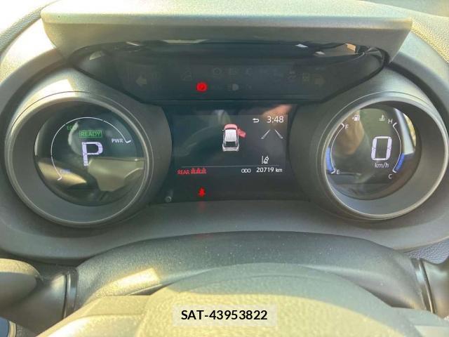 Toyota YARIS CROSS 2021-12 8652709-10