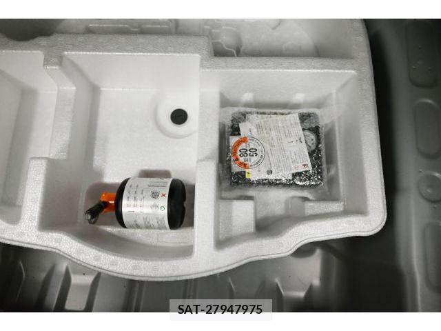 Toyota YARIS CROSS 2021-08 8652885-11