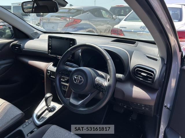 Toyota YARIS CROSS 2021-01 8653194-2