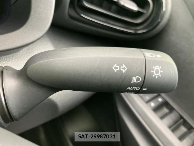 Toyota YARIS CROSS 2025-10 8653480-16
