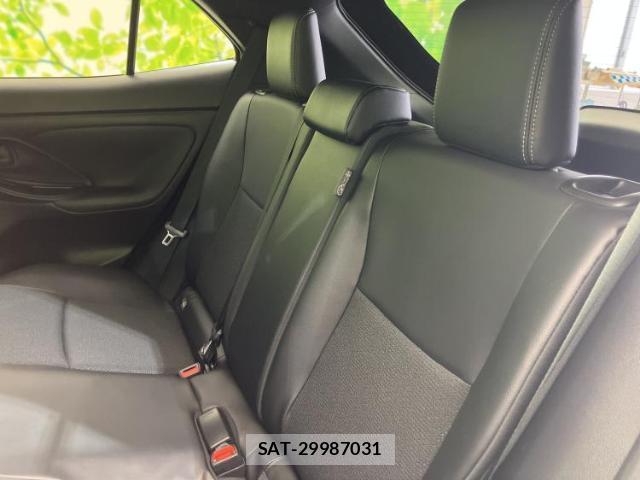 Toyota YARIS CROSS 2025-10 8653480-6
