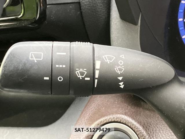 Toyota YARIS CROSS 2020-11 8653515-17