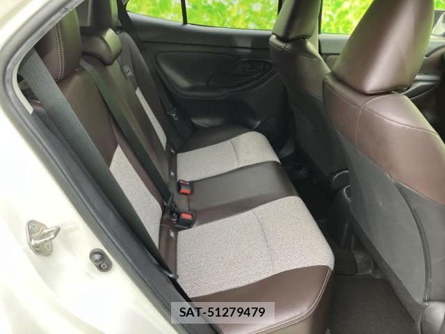 Toyota YARIS CROSS 2020-11 8653515-4