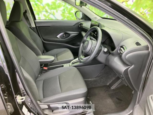 Toyota YARIS CROSS 2024-03 8653616-3