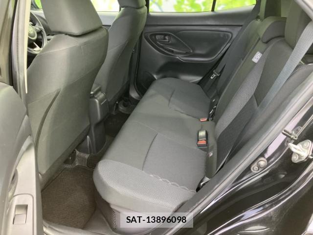 Toyota YARIS CROSS 2024-03 8653616-6