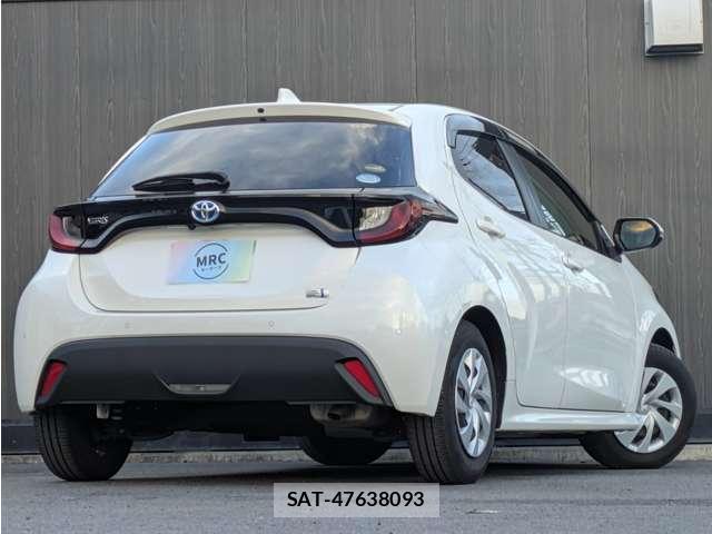 Toyota YARIS 2020-08 8646997-1