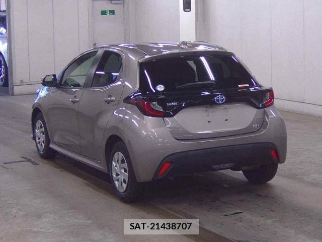 Toyota YARIS 2022-06 8647154-1