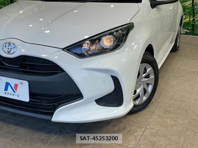 Toyota YARIS 2023-04 8647478-11