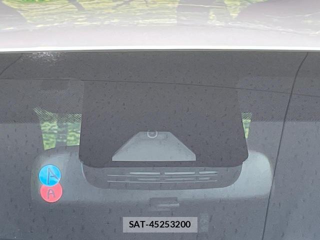 Toyota YARIS 2023-04 8647478-2