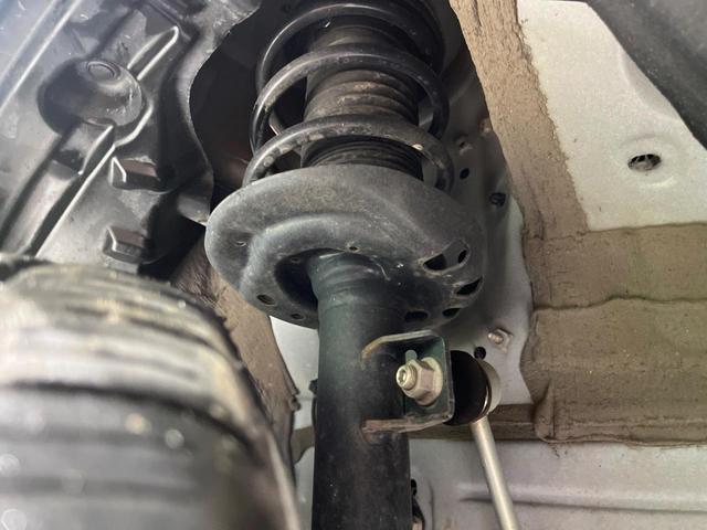 Toyota YARIS 2024-12 8647642-18