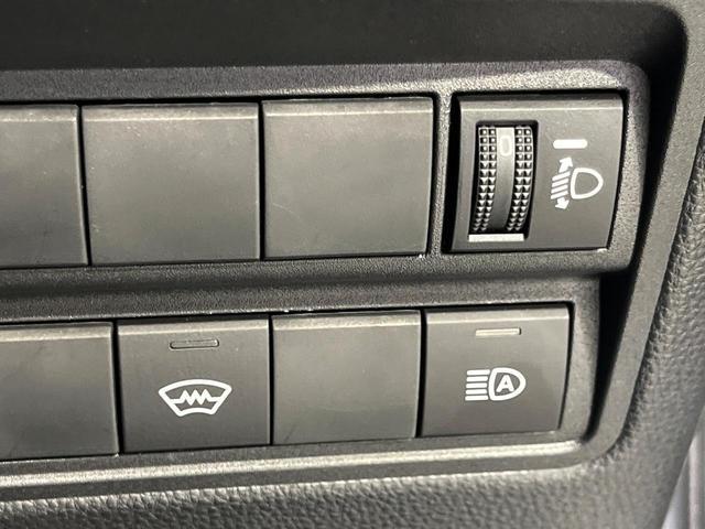 Toyota YARIS 2024-12 8647642-4