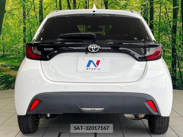 Toyota YARIS 2020-07 8648465-14