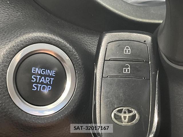 Toyota YARIS 2020-07 8648465-5