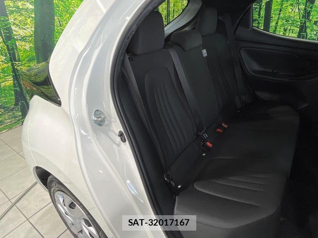 Toyota YARIS 2020-07 8648465-8