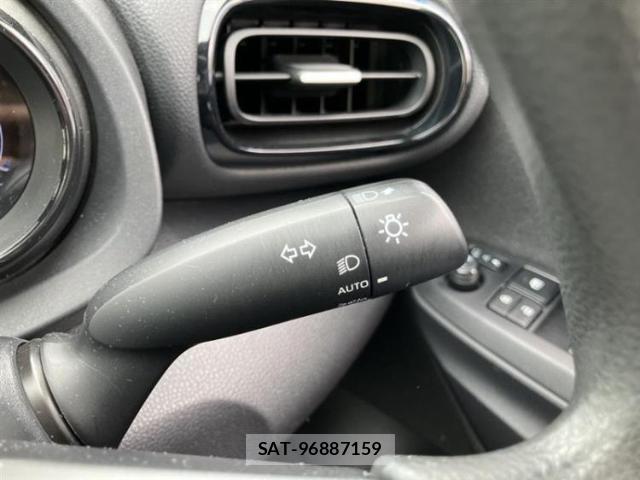 Toyota YARIS 2020-07 8648863-13