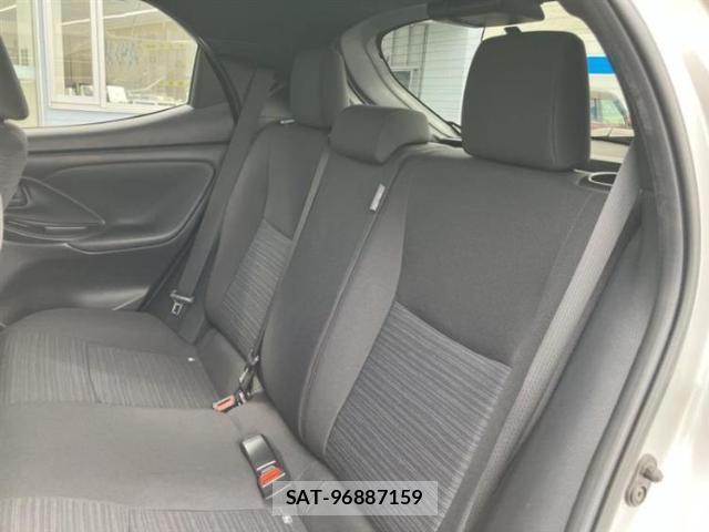 Toyota YARIS 2020-07 8648863-6