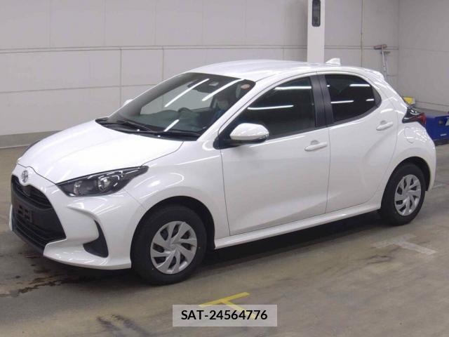 Toyota YARIS 2023-08 8649263-3