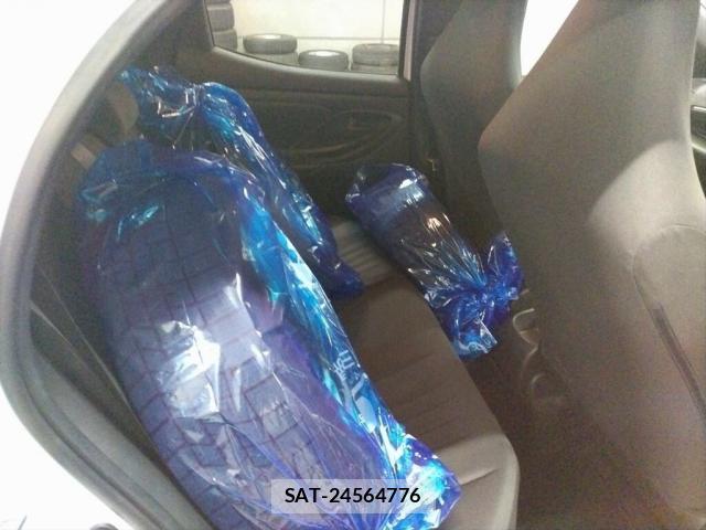 Toyota YARIS 2023-08 8649263-5